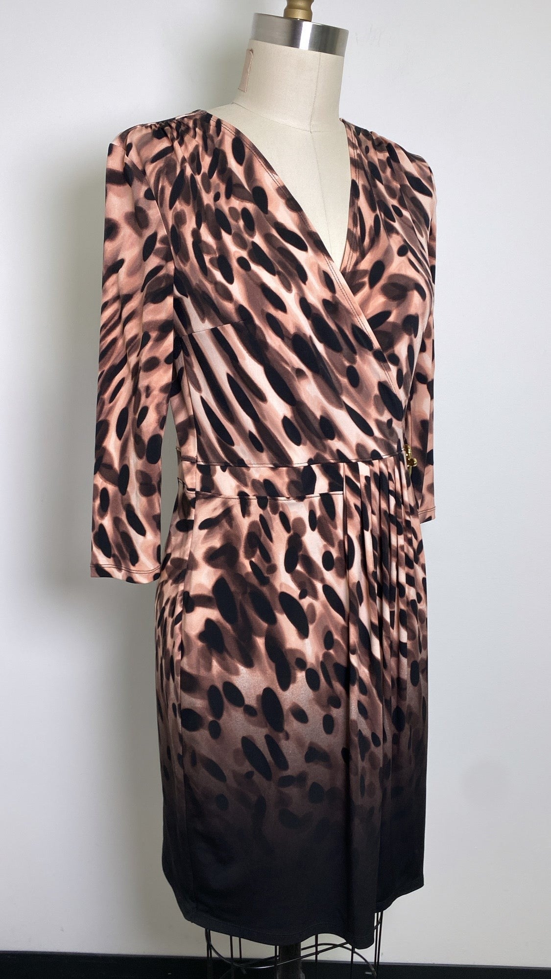 Jennifer Lopez Pink/Black Dress, M
