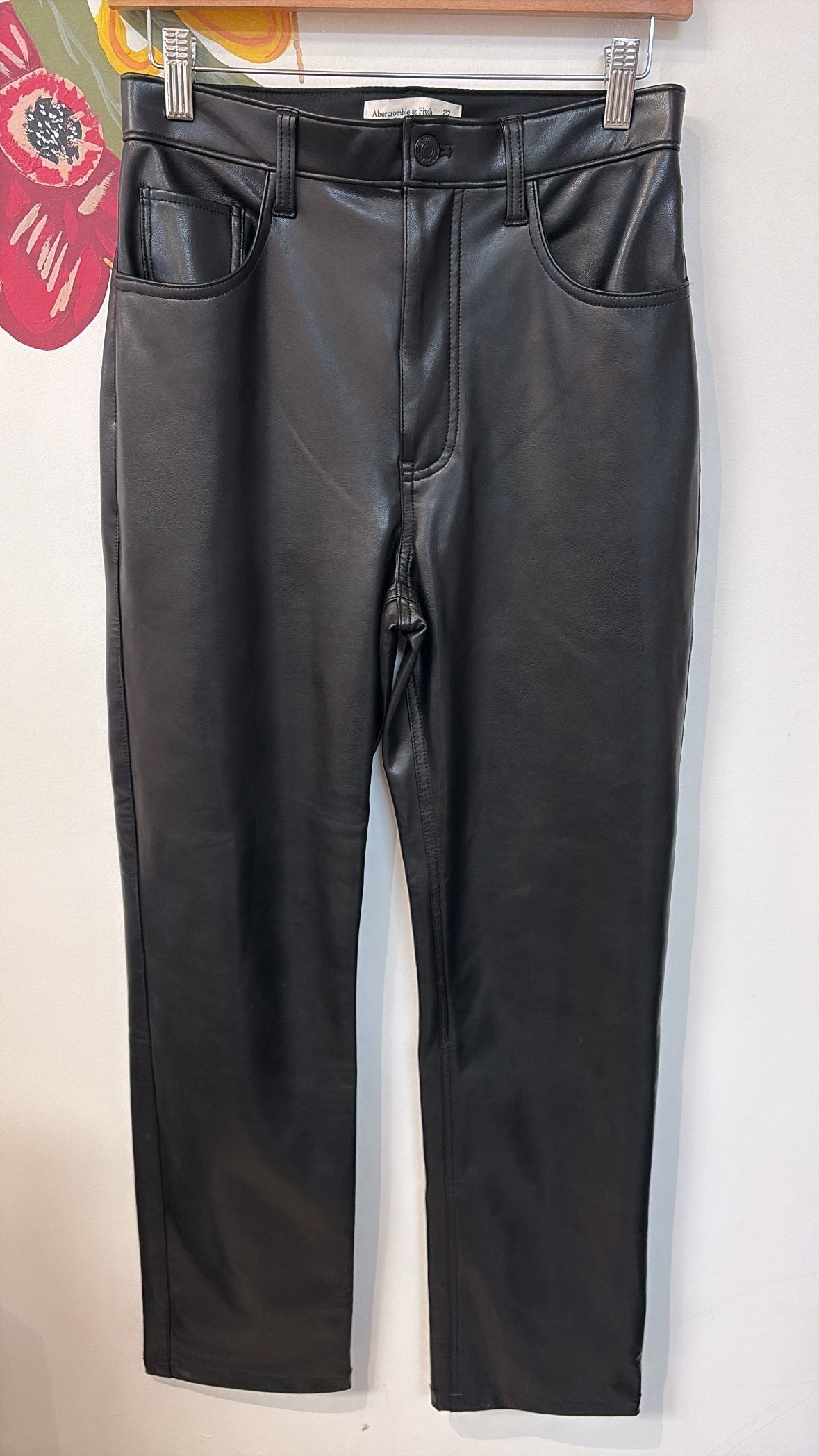Abercrombie & Fitch Black Faux Leather 90s Straight 30" Inseam Jeans, 4