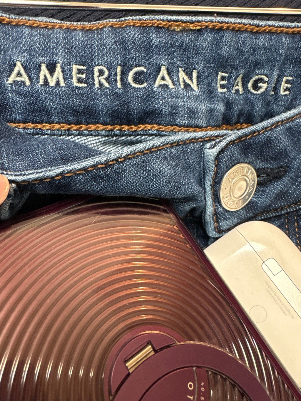 American Eagle 28" Inseam Button Fly Tomgirl Jeans, 8