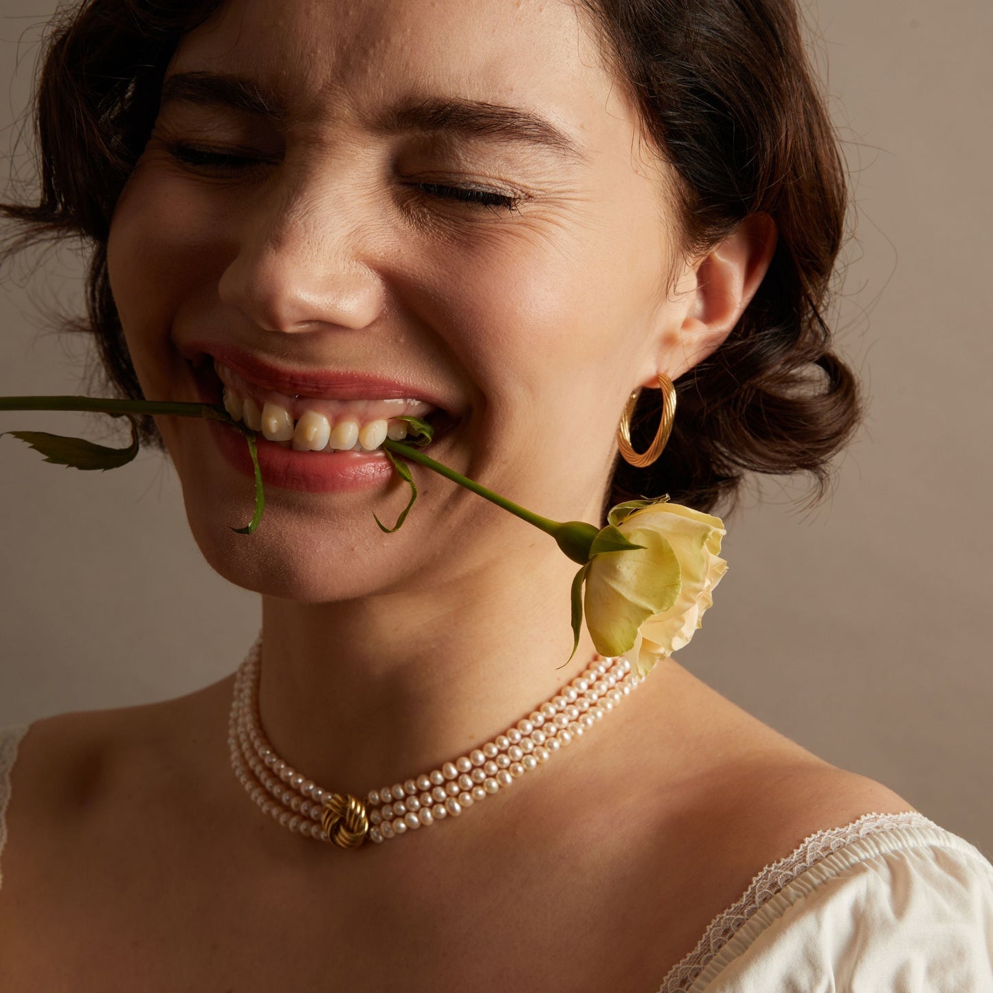 Aurate x Marilyn Monroe: Twisted Rope Hoop Earrings