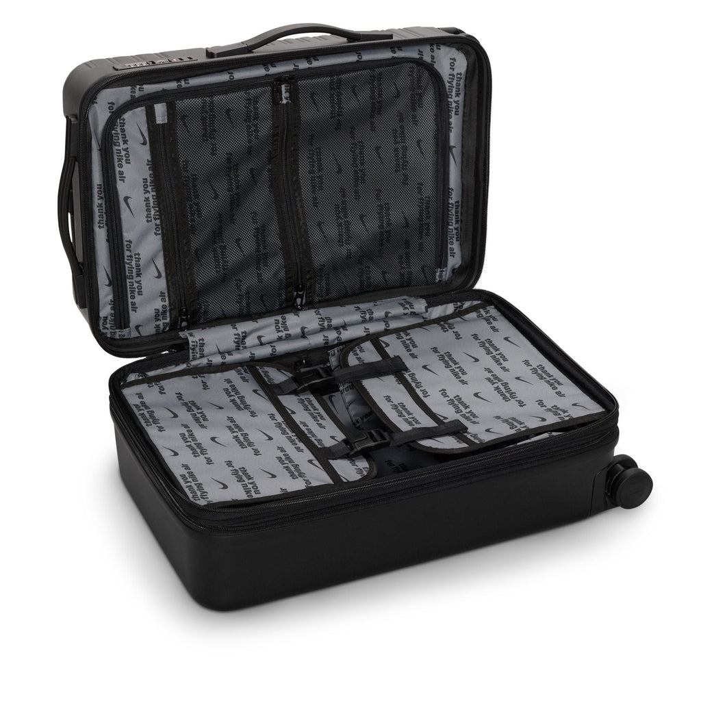 Nike Carry-On Luggage 22" Hardshell (52L)