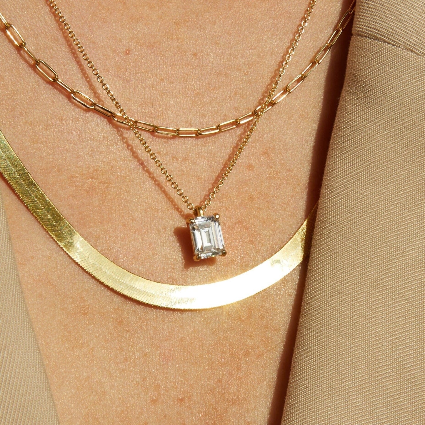 Emerald Gemstone Solitaire Necklace