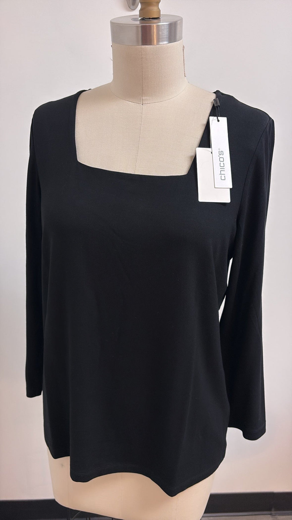 New Chico's Black Touch of Cool Top, M