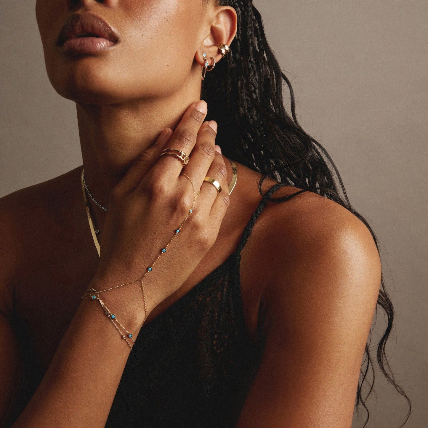 Aurate x Frye: Turquoise Station Hand Chain Bracelet