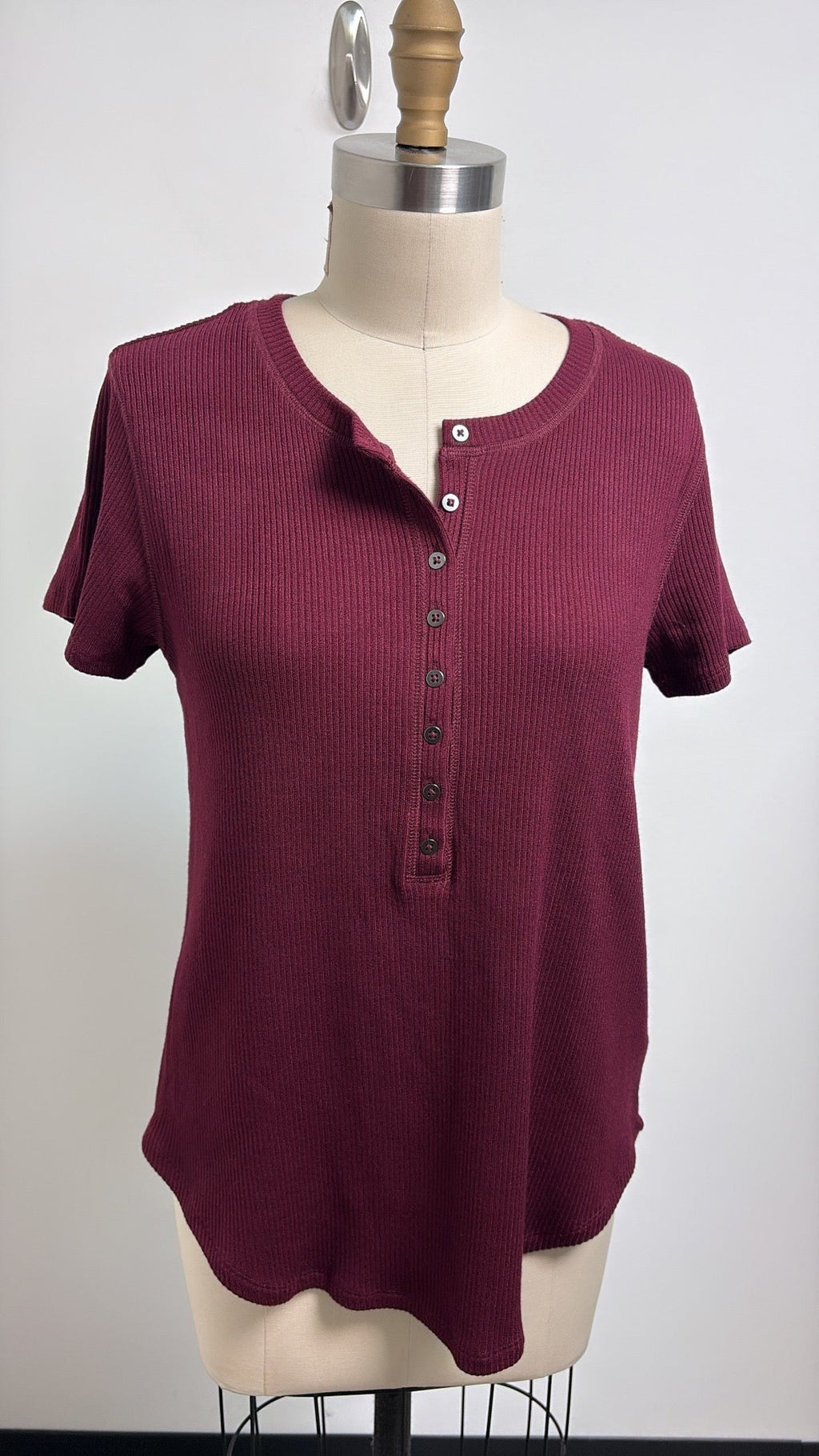 New White Crow Garnet Sweater Top, M
