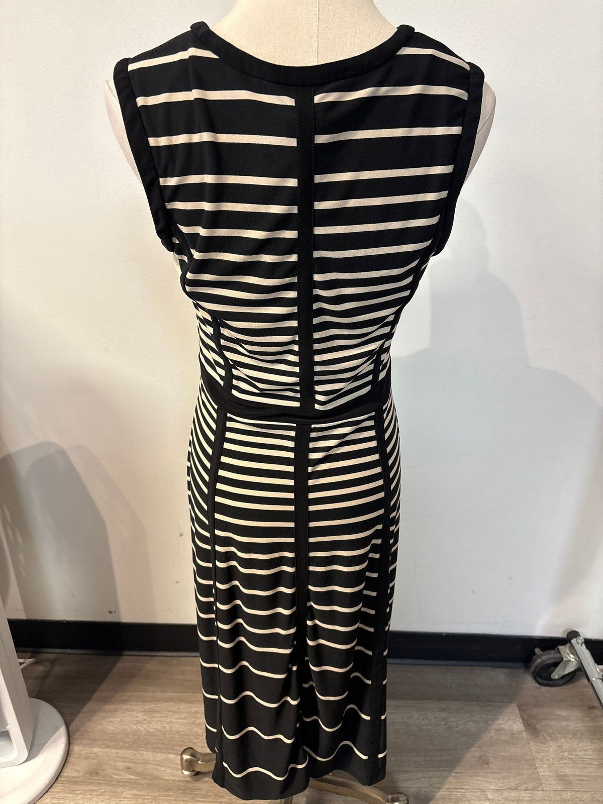 Taylor Black Dress, 6