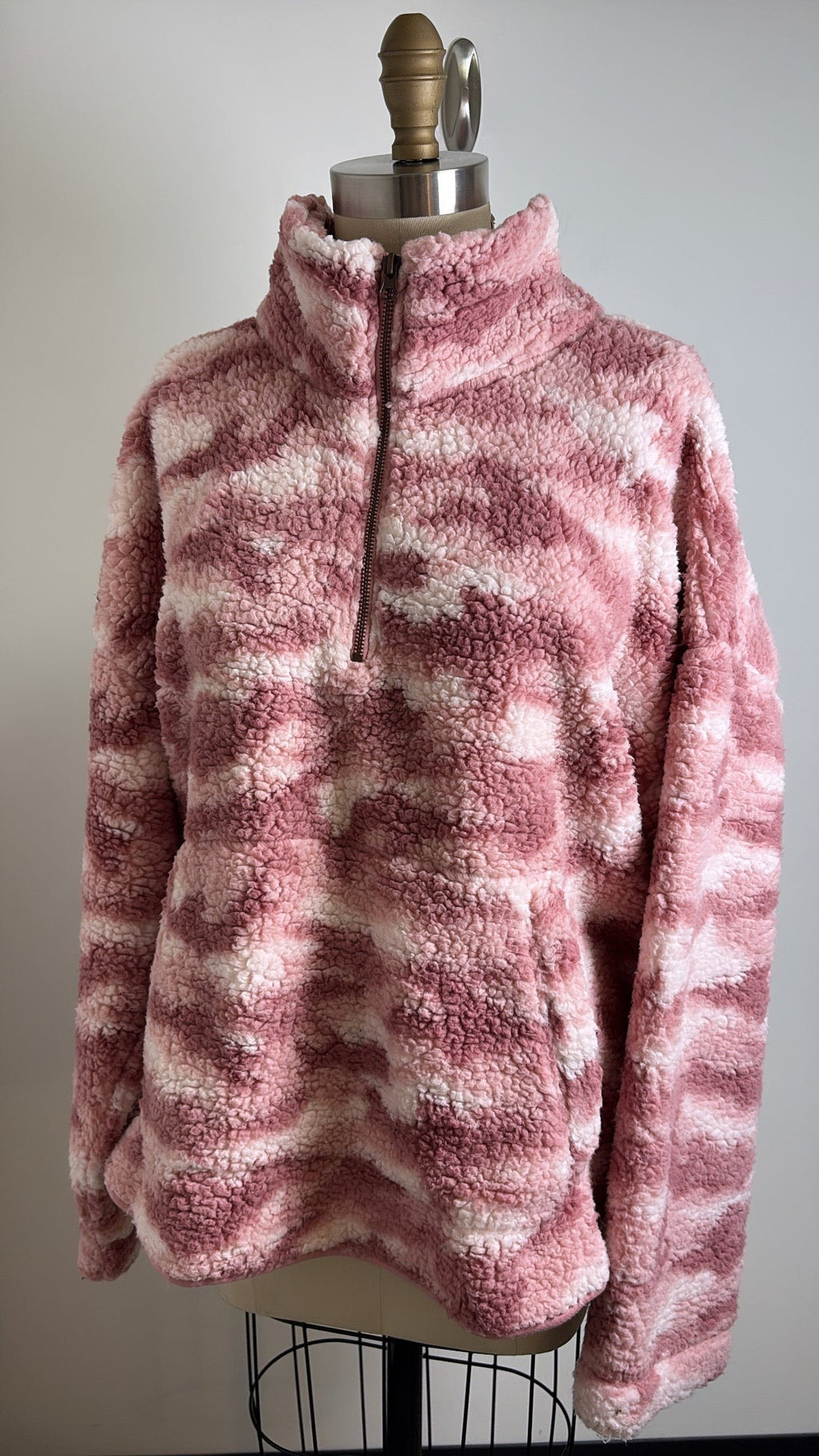 New Old Navy Pink Pullover, XXL