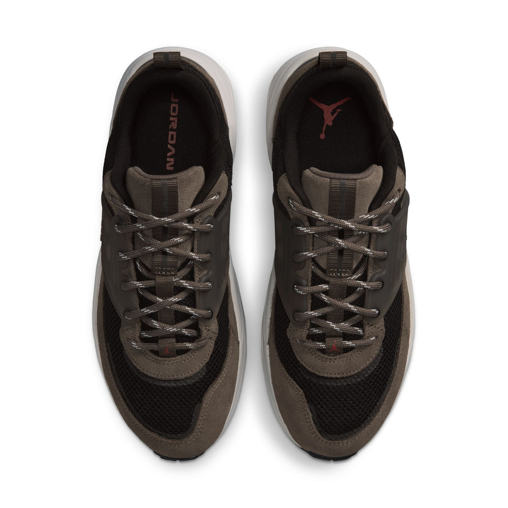 Air Jordan Trunner O/S (Palomino/University Red/Black)