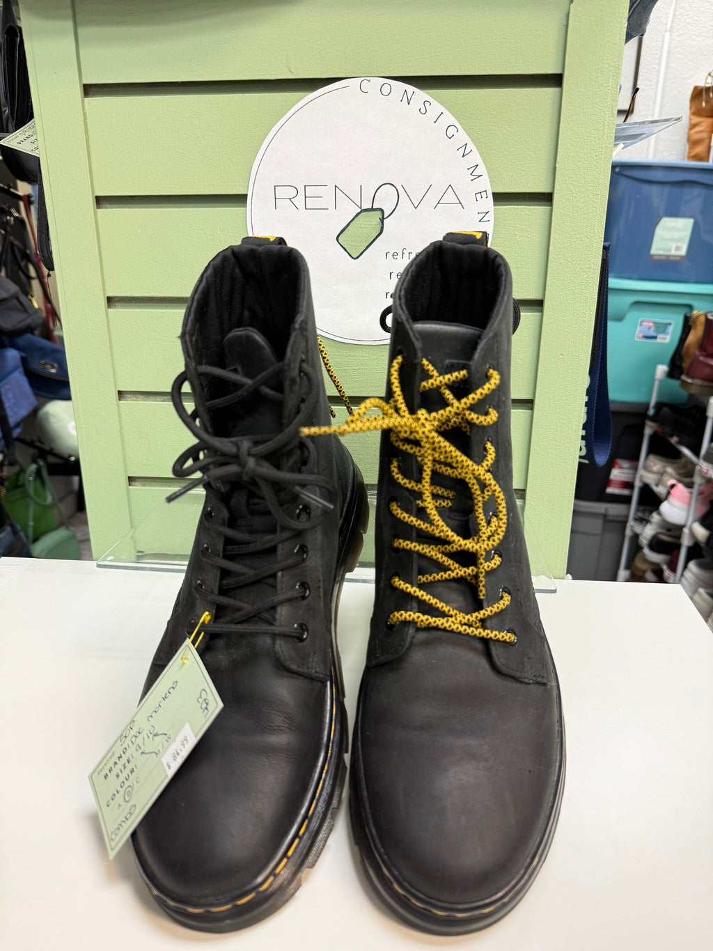 Doc Martens Combs Boots (Mens 9/ Womens 10)