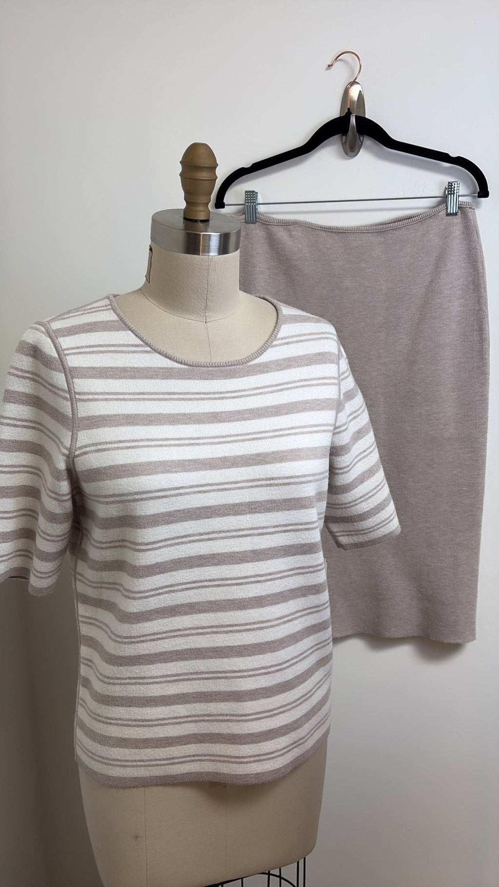 New Rachel Zoe 2pc Reversible Brown Sweater + Skirt, M