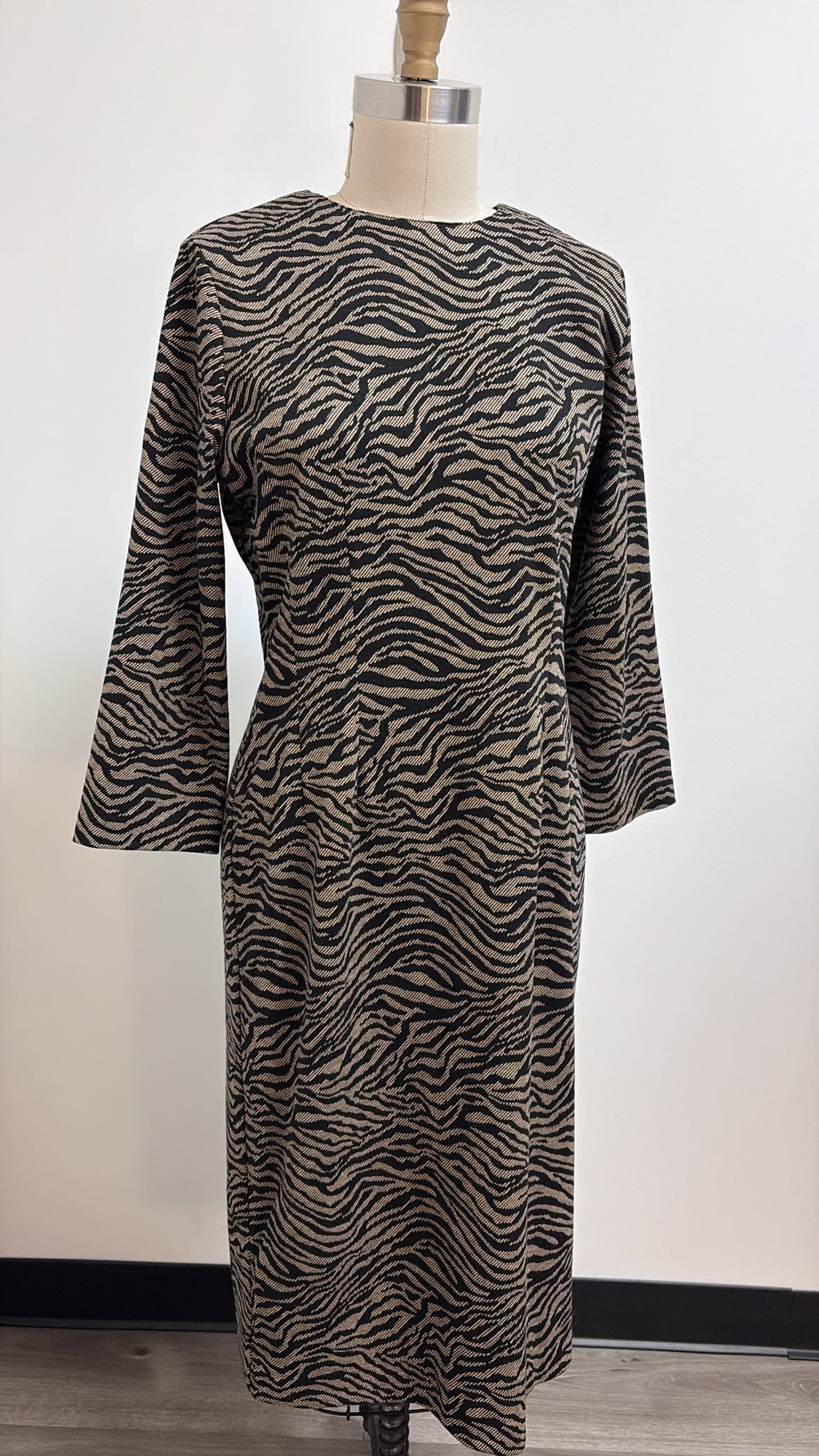 New Elie Tahari Black Dress, 12