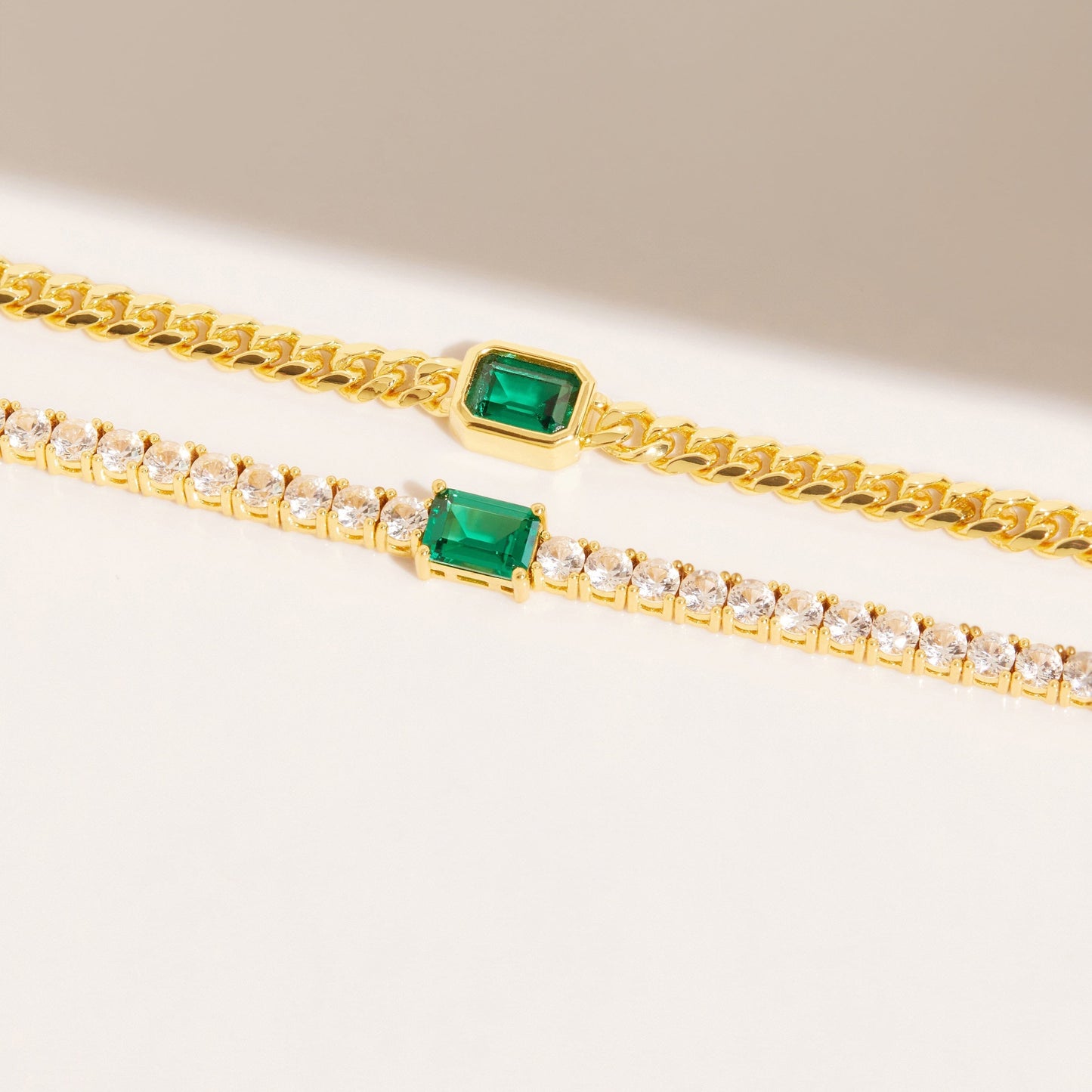 Lab Grown White Sapphire Tennis Necklace with Emerald