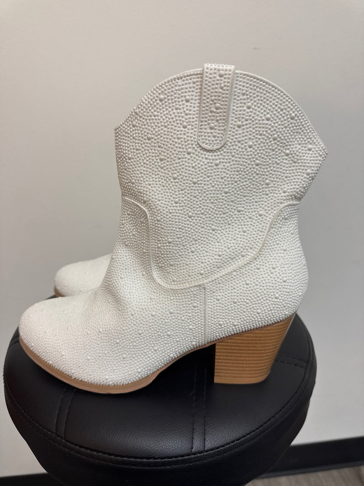 Torrid White Boots, 12 Wide