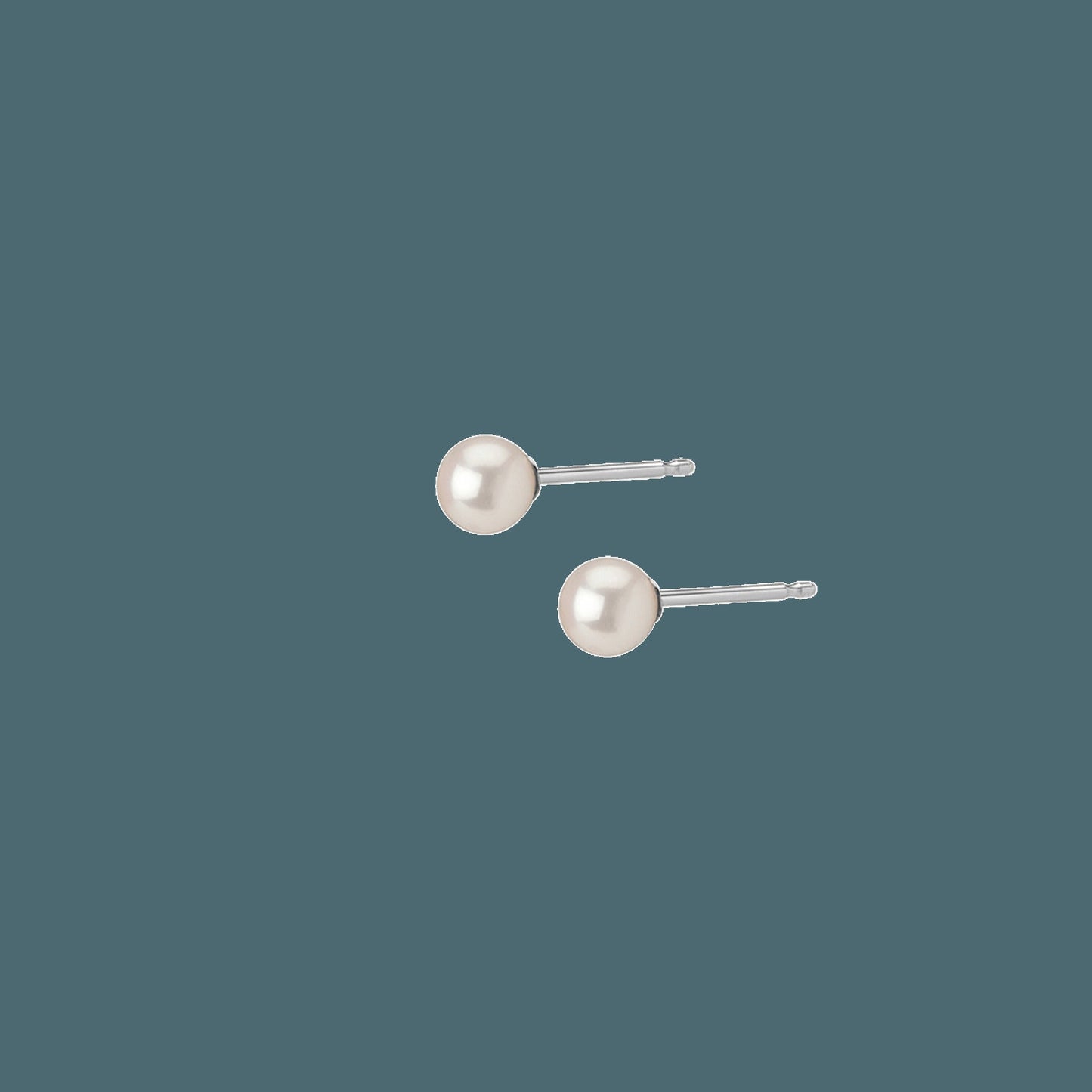 Pearl Studs