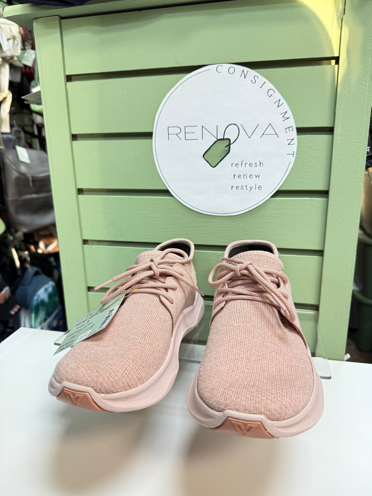 Vessi Everyday Runners (Womens 8)