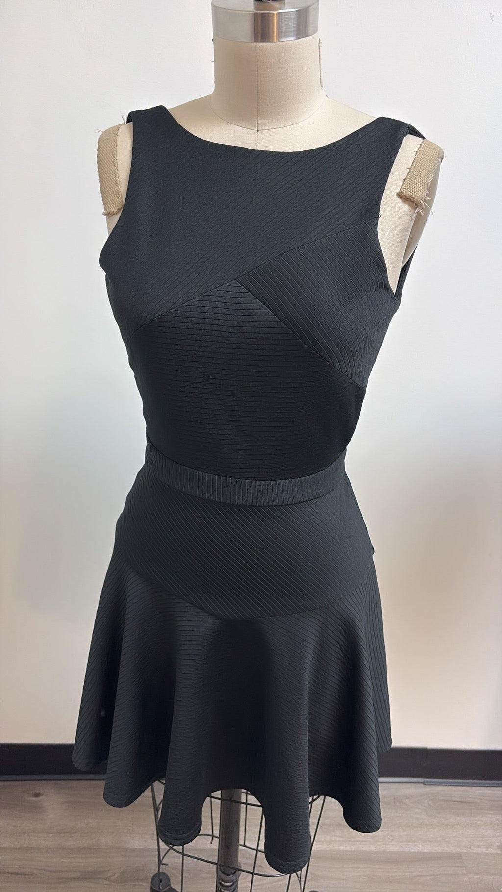 Arlah Black Dress, S