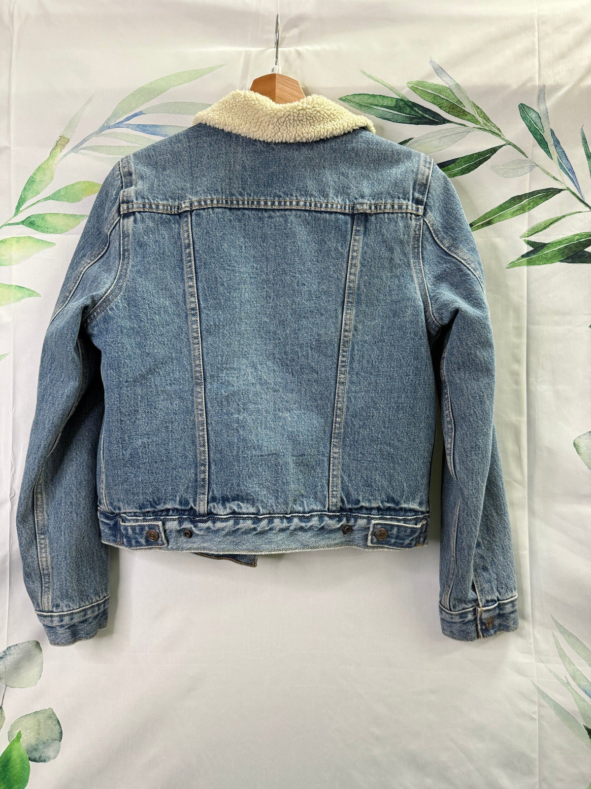 Levi’s Sherpa Trucker Jacket (M)