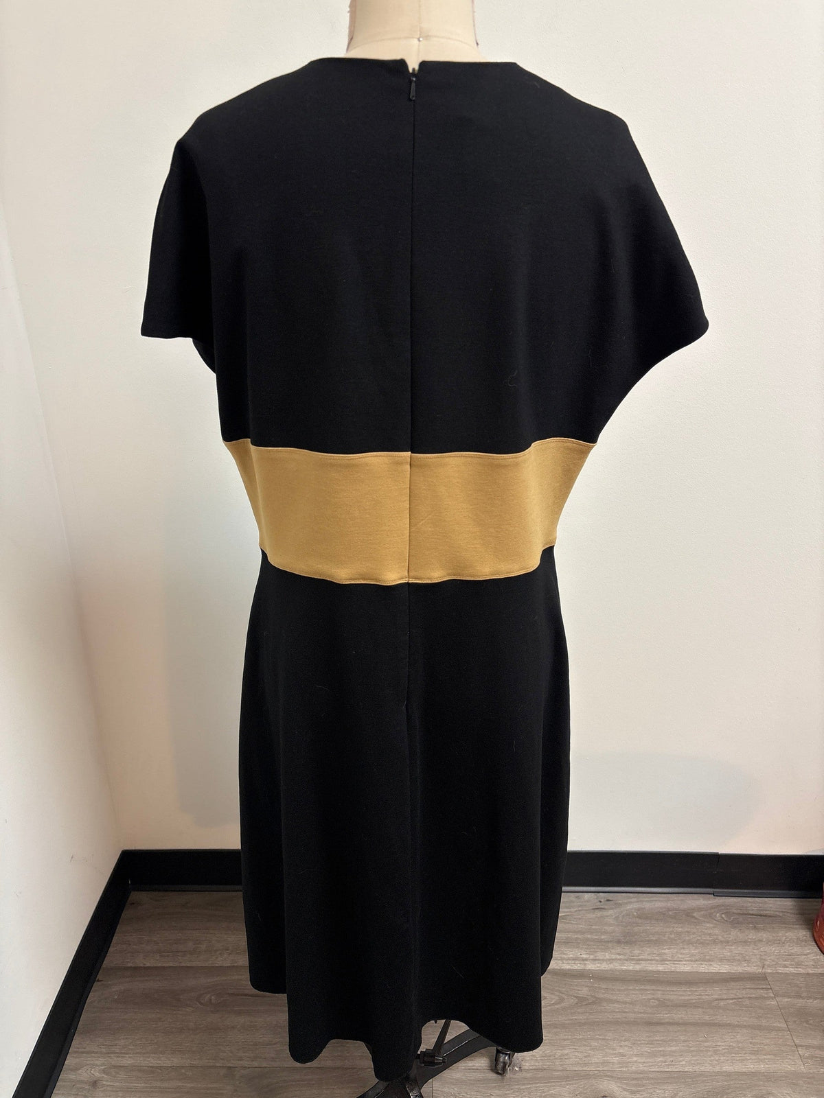 Anne Klein Black Dress, 14