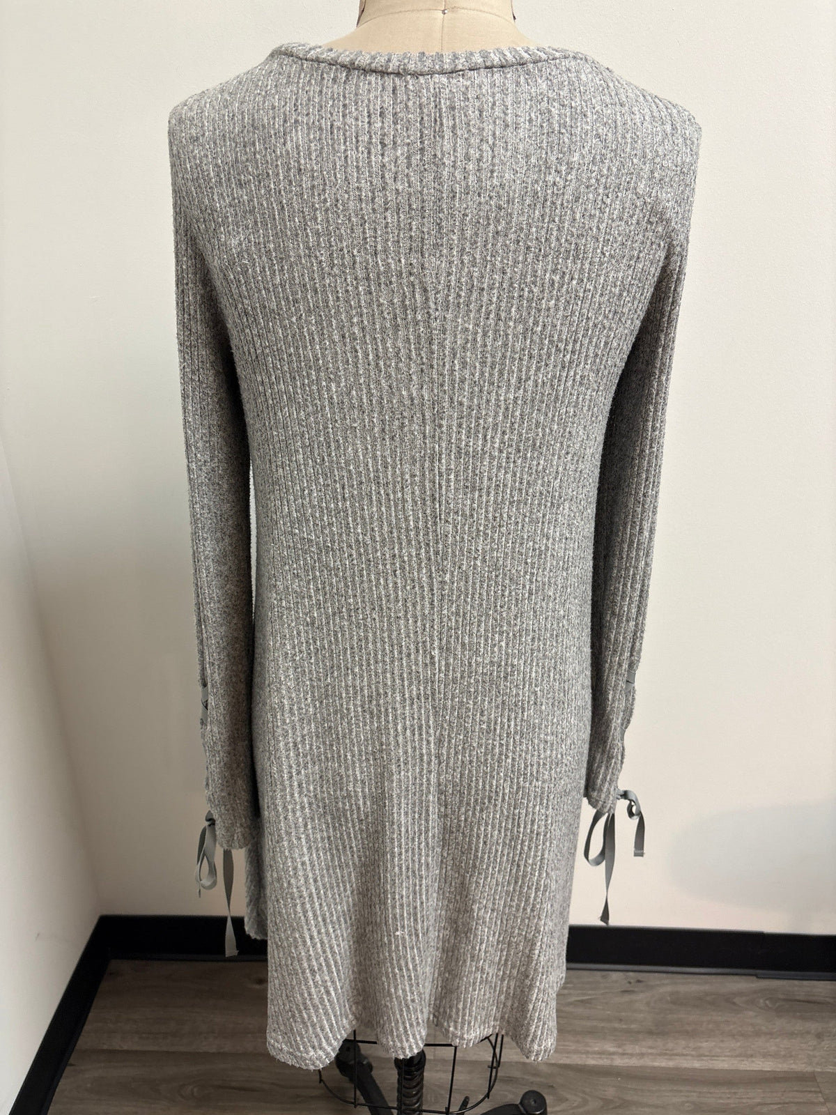 American Eagle Gray Dress, M