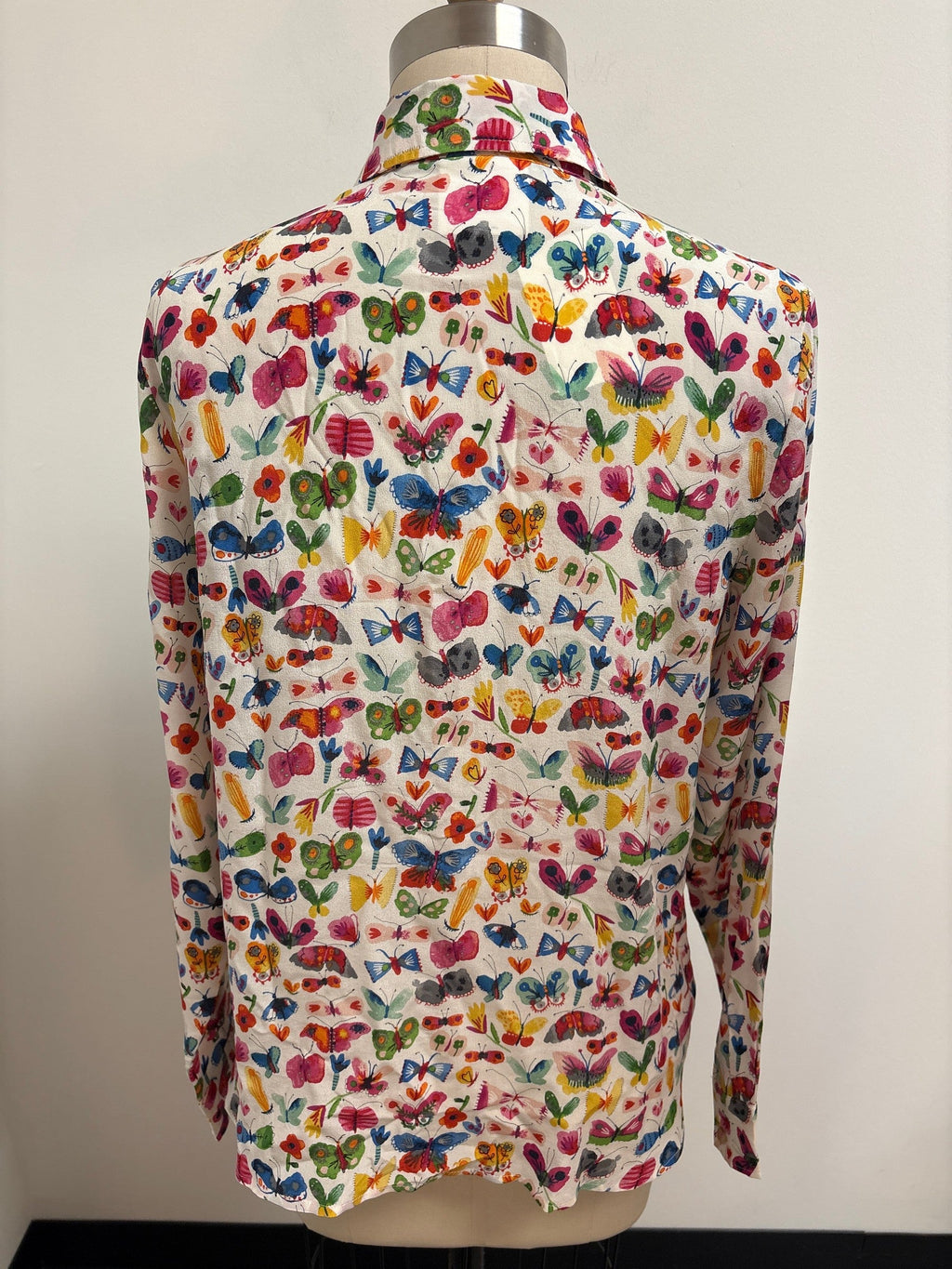 Anthropologie Carolyn Gavin 100% Silk Butterfly Top, 8