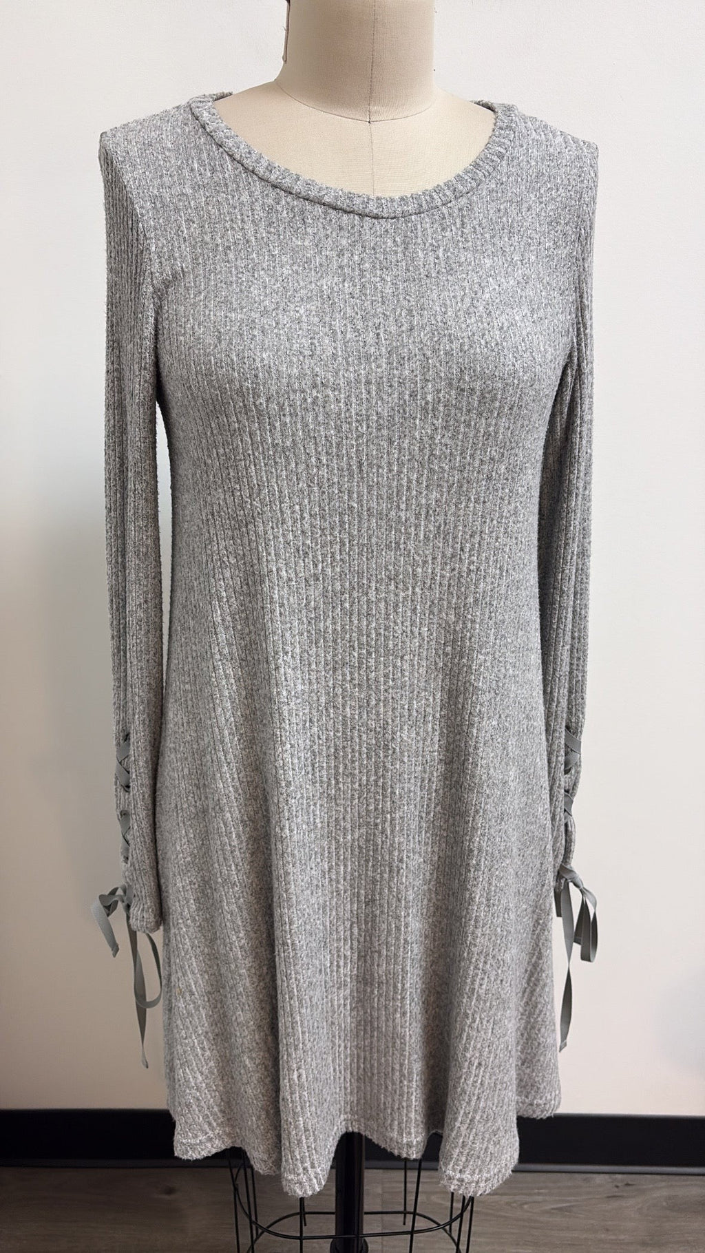 American Eagle Gray Dress, M