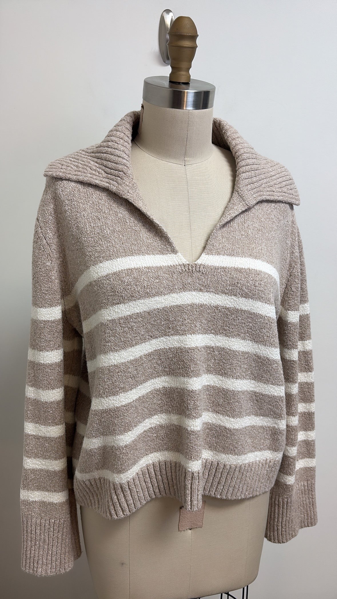 Abercrombie & Fitch Brown Sweater, L