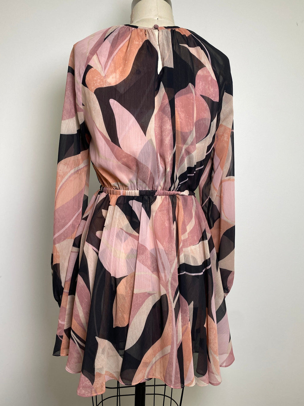 New Misa Los Angeles Moody Abstract Dress, S (retail $385)