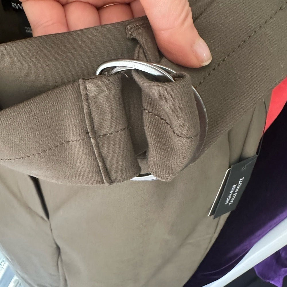 RW&Co Olive Green Trousers Size 00