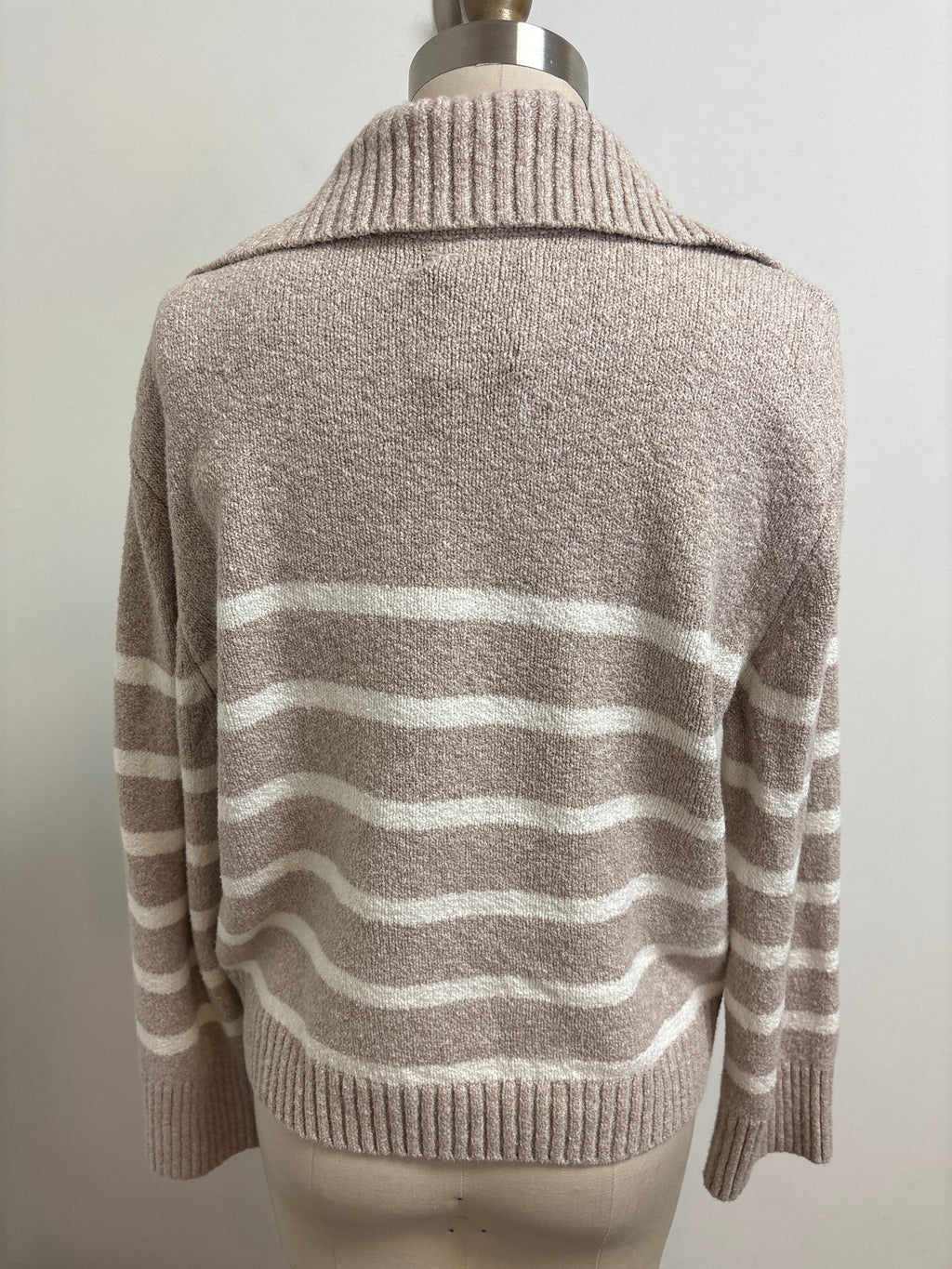 Abercrombie & Fitch Brown Sweater, L