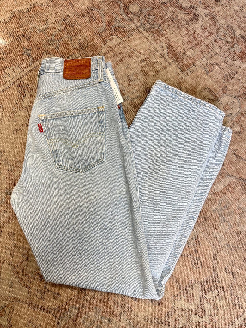 Levi’s 501 ‘90s Jeans (26x30)