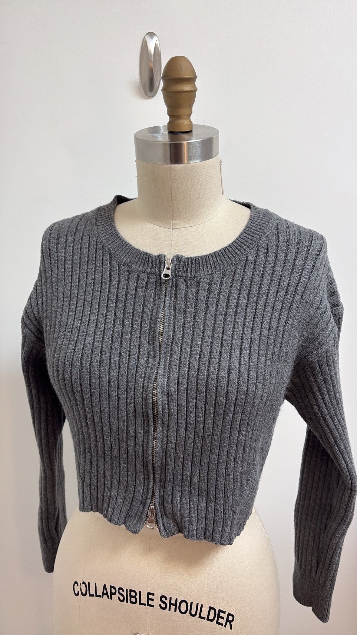 Wild Fable Gray Sweater, L