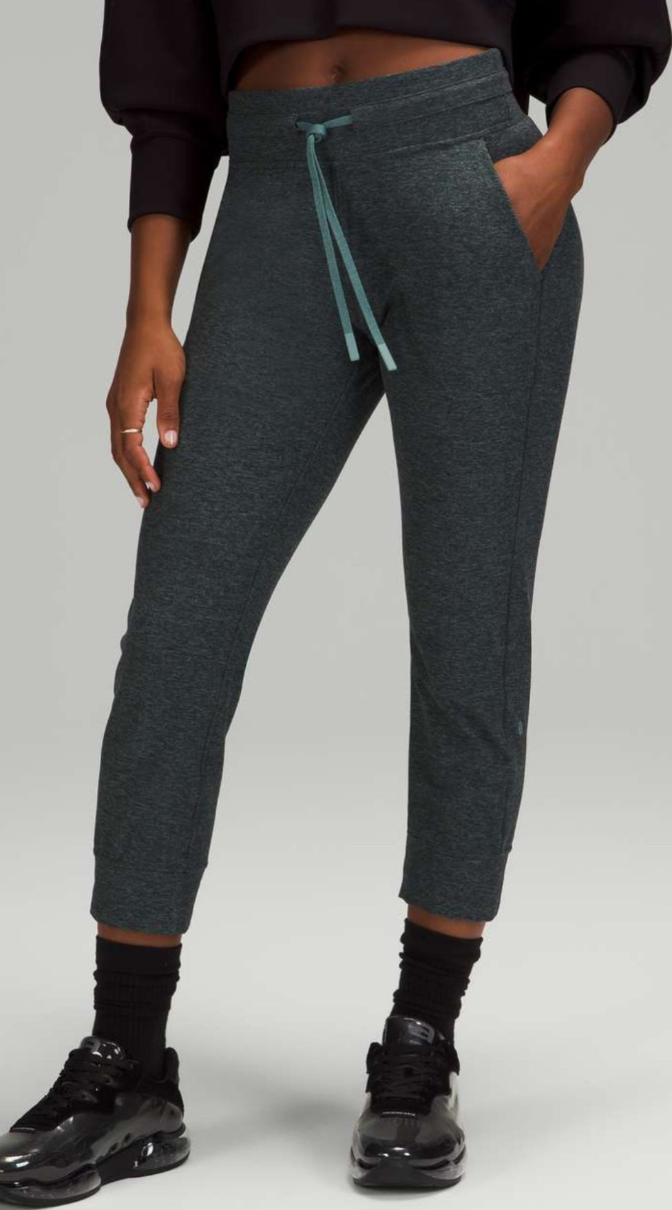 Lululemon Ready to Rulu HR Crop Jogger 24” (10)