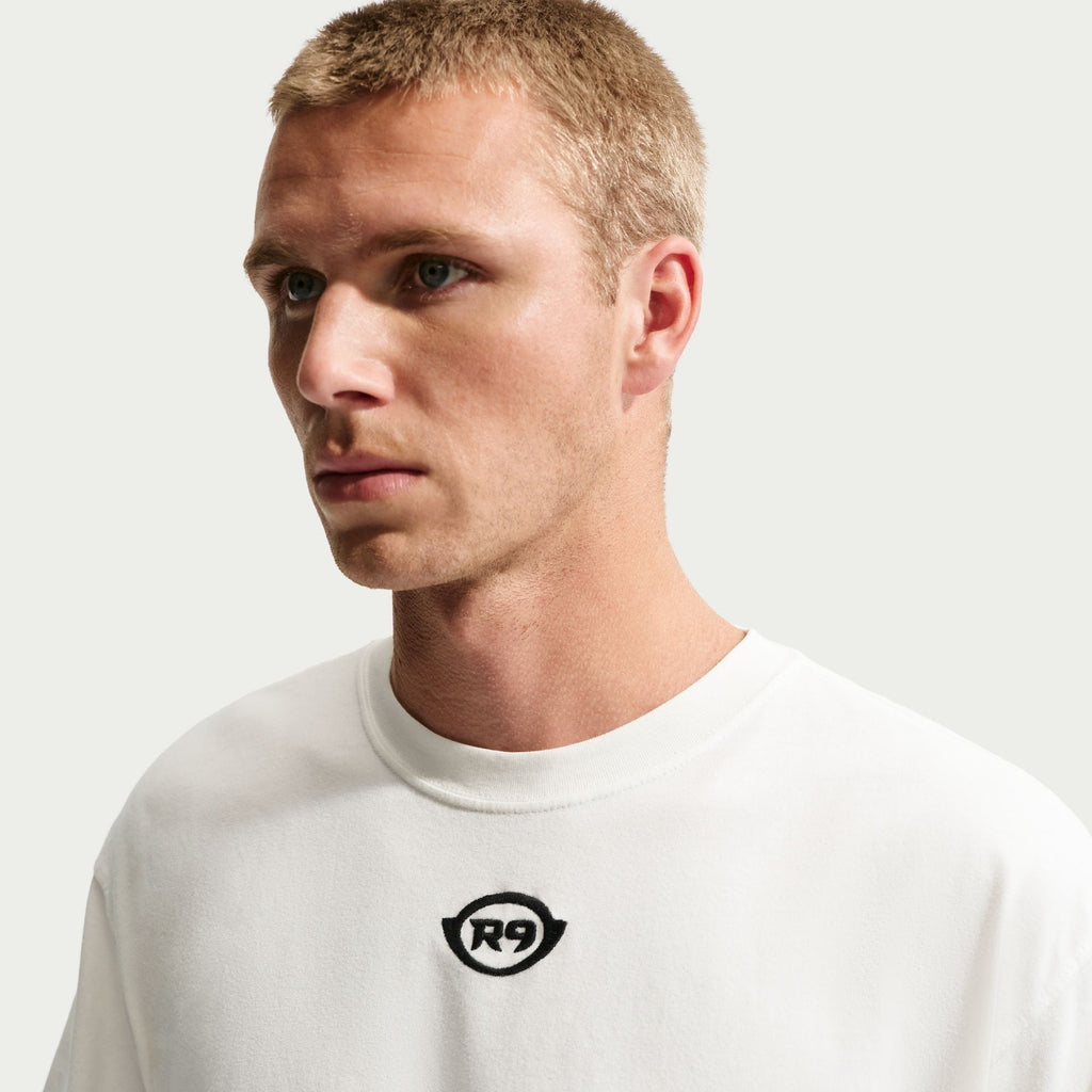 Nike "R9" Tee