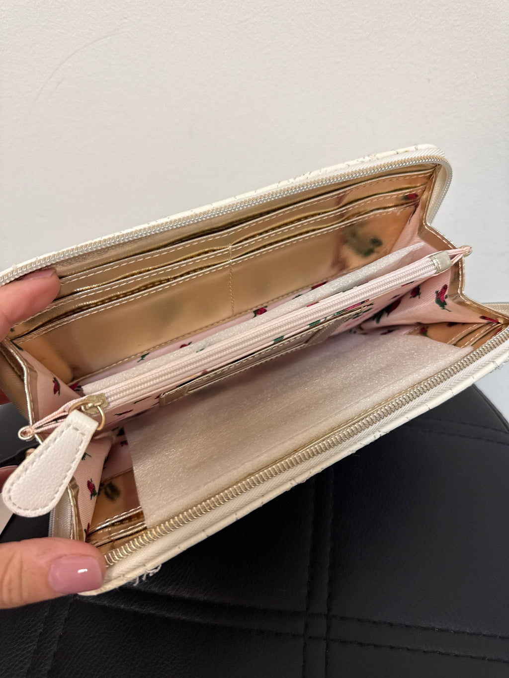 Betsey Johnson White Wristlet, 8.5"x5.5"