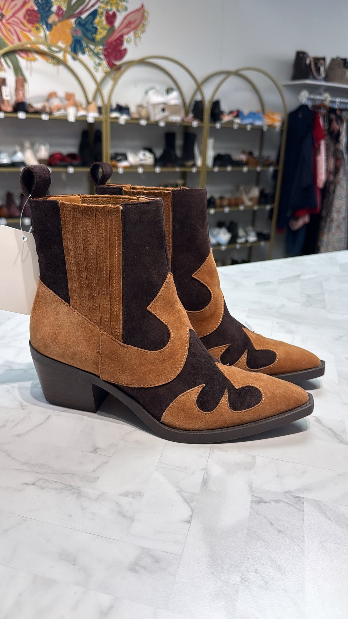 New L'Amour DesPieds Brown Leather Boots, 6.5