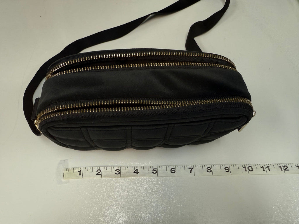 Lululemon Crossbody Quilted Camera Bag 2L
