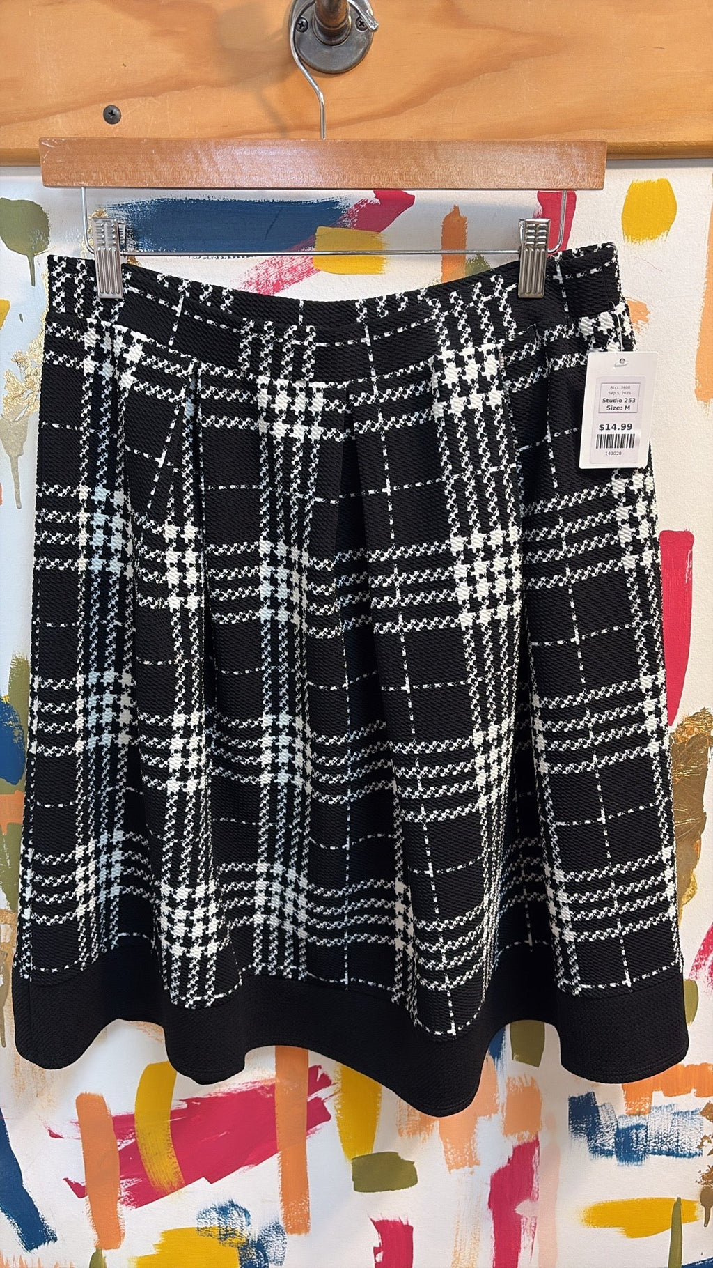 Studio 253 Black Skirt, M