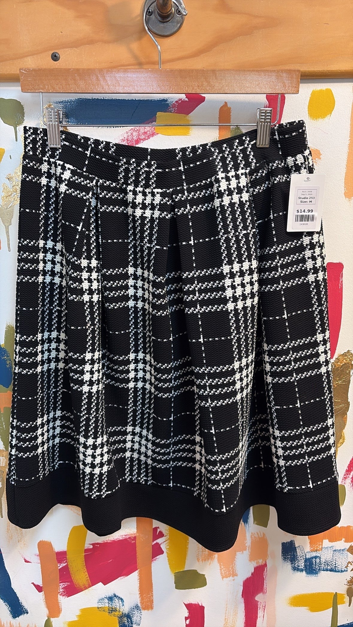Studio 253 Black Skirt, M