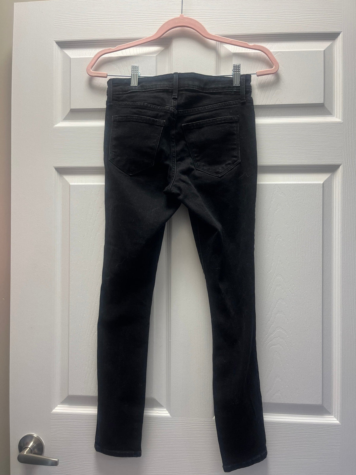 Old Navy Distresses Black Jeans Sz 0
