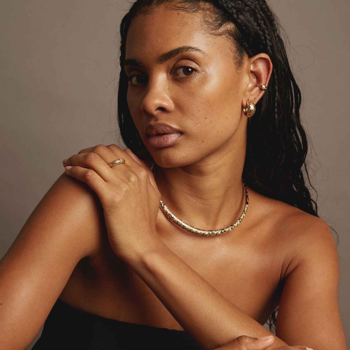 Aurate x Frye: Western Stitch Collar Necklace