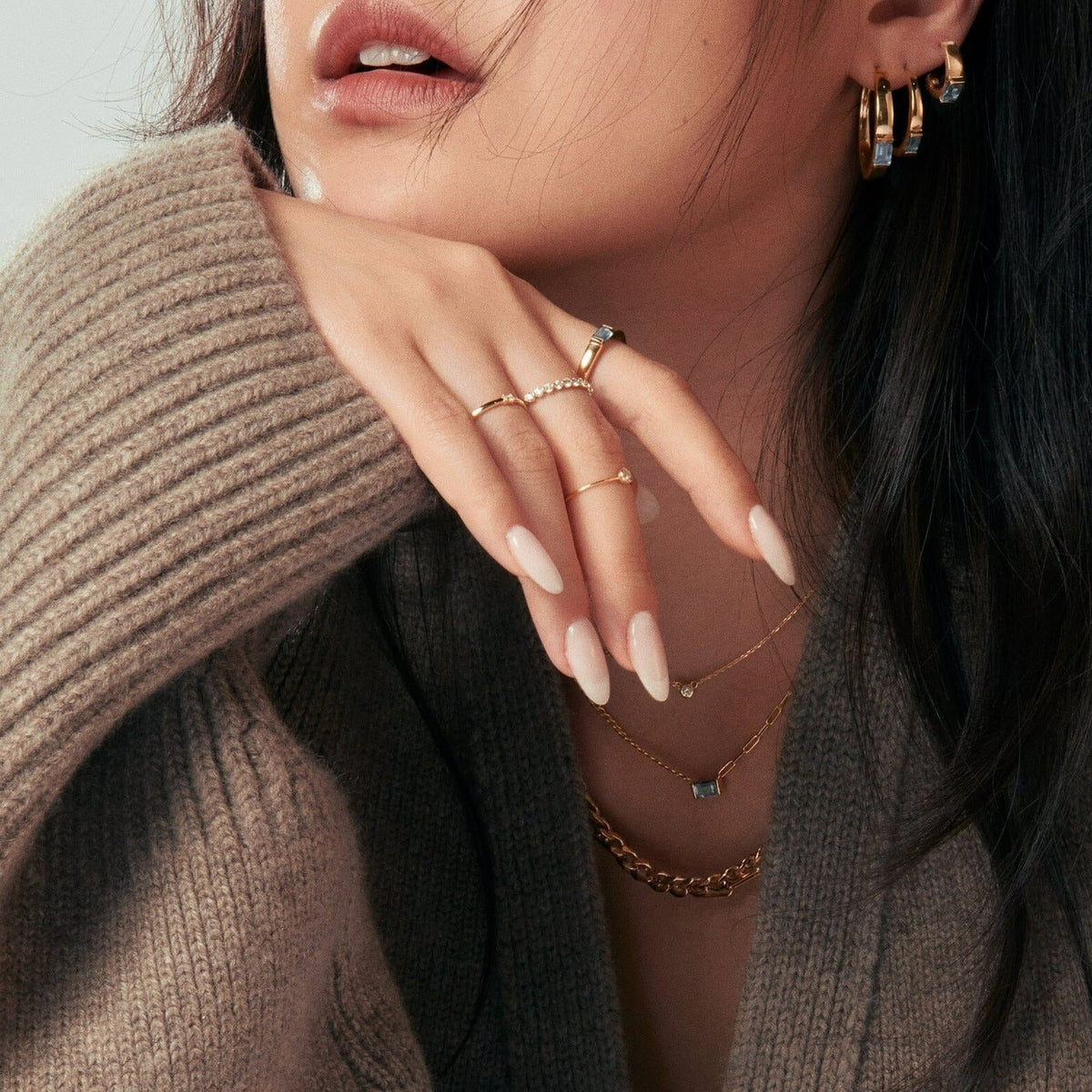 AURATE X MICHELLE: Tranquility Blue Topaz Chain Necklace