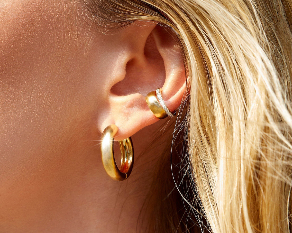 Medium Chunky Hinged Hoop Earrings