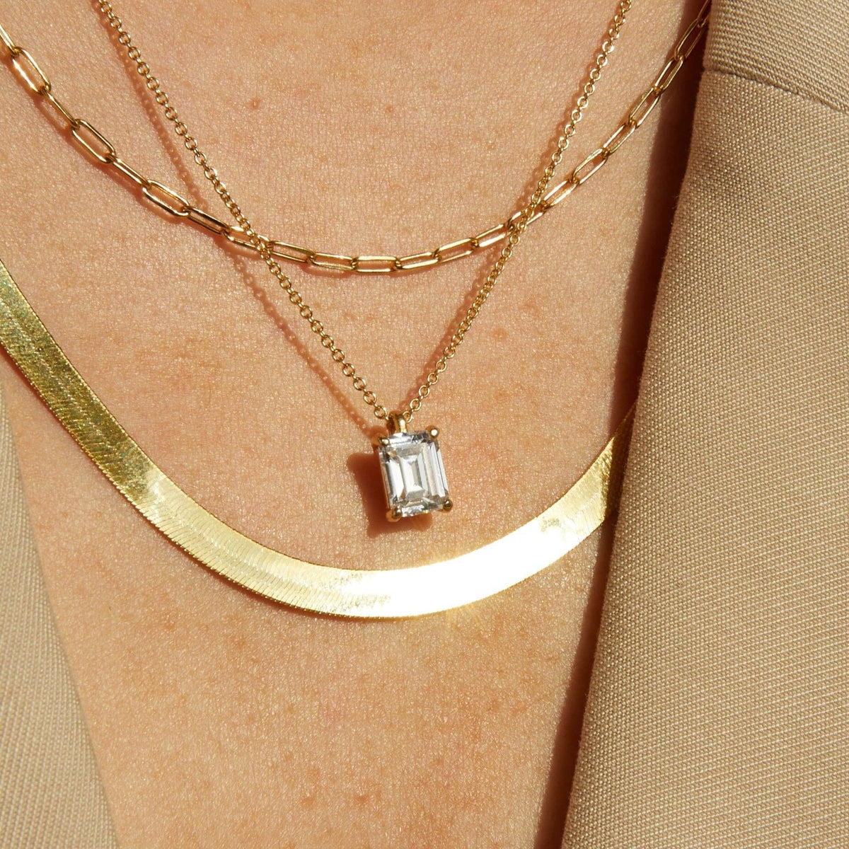 Emerald Gemstone Solitaire Necklace