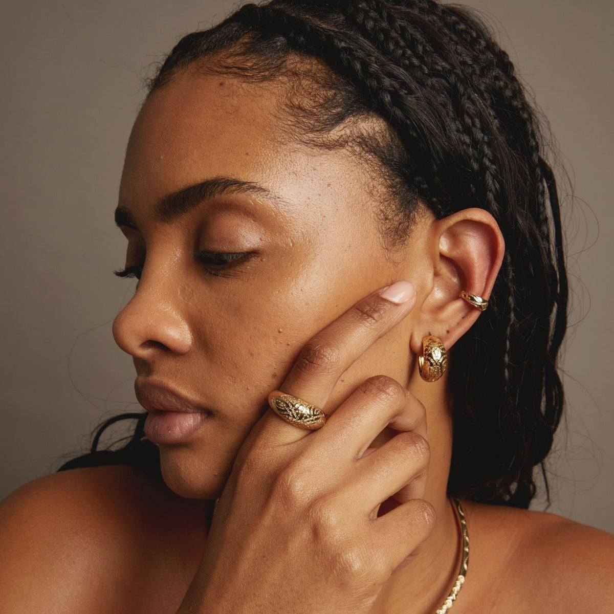 Aurate x Frye: Western Stitch Hoop Earrings
