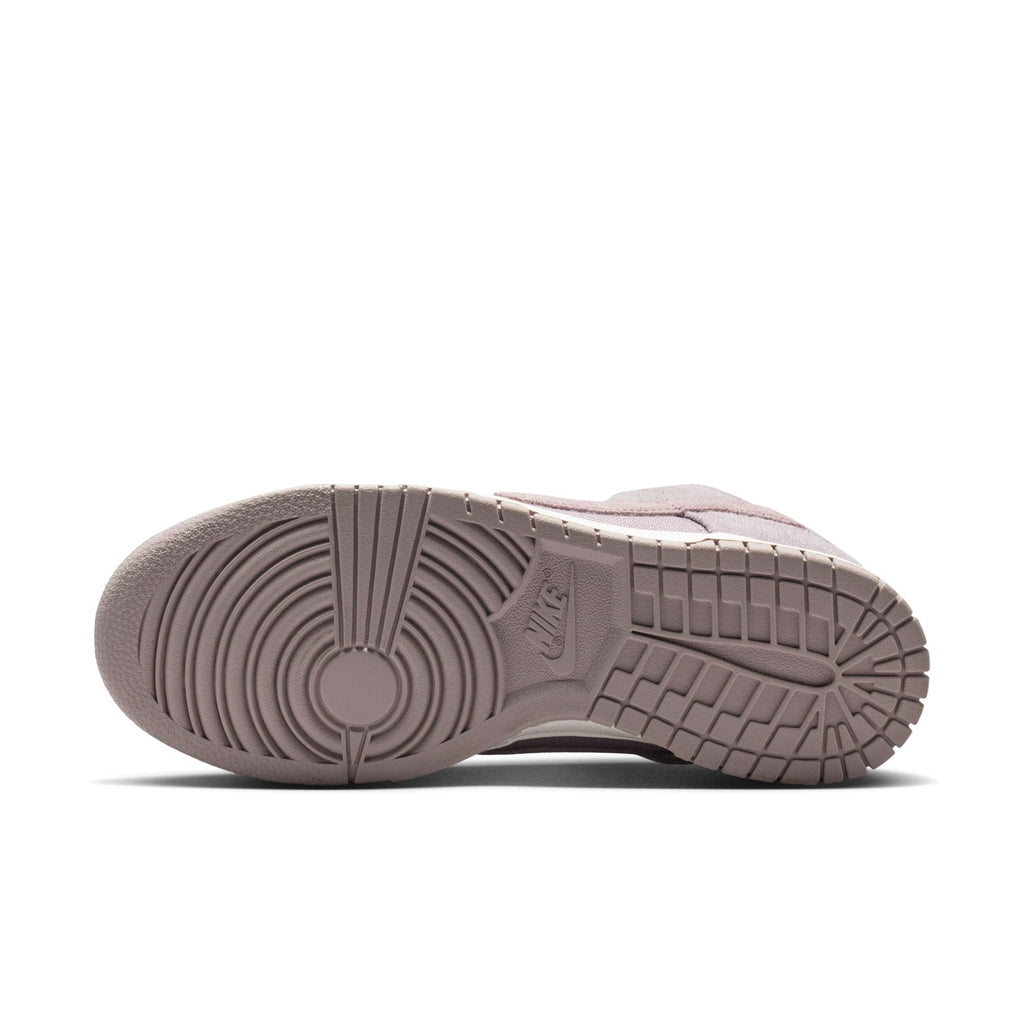 WMNS Nike Dunk Low (LT Violet Ore/Sail)