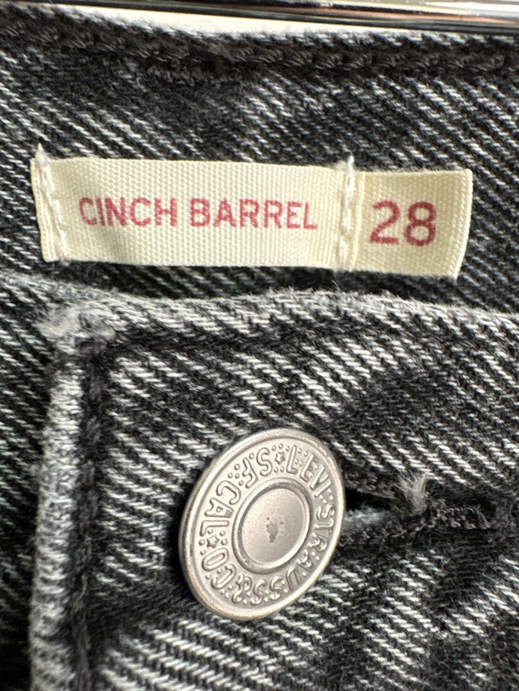 Levi's Cinch Barrel 27" Inseam Jeans, 28 (6)