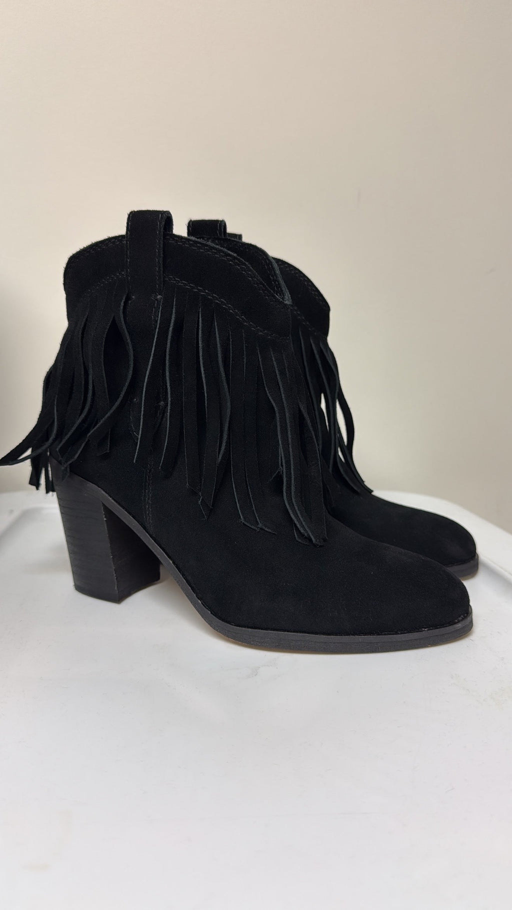 Splendid Black Suede Fringe Boots, 8