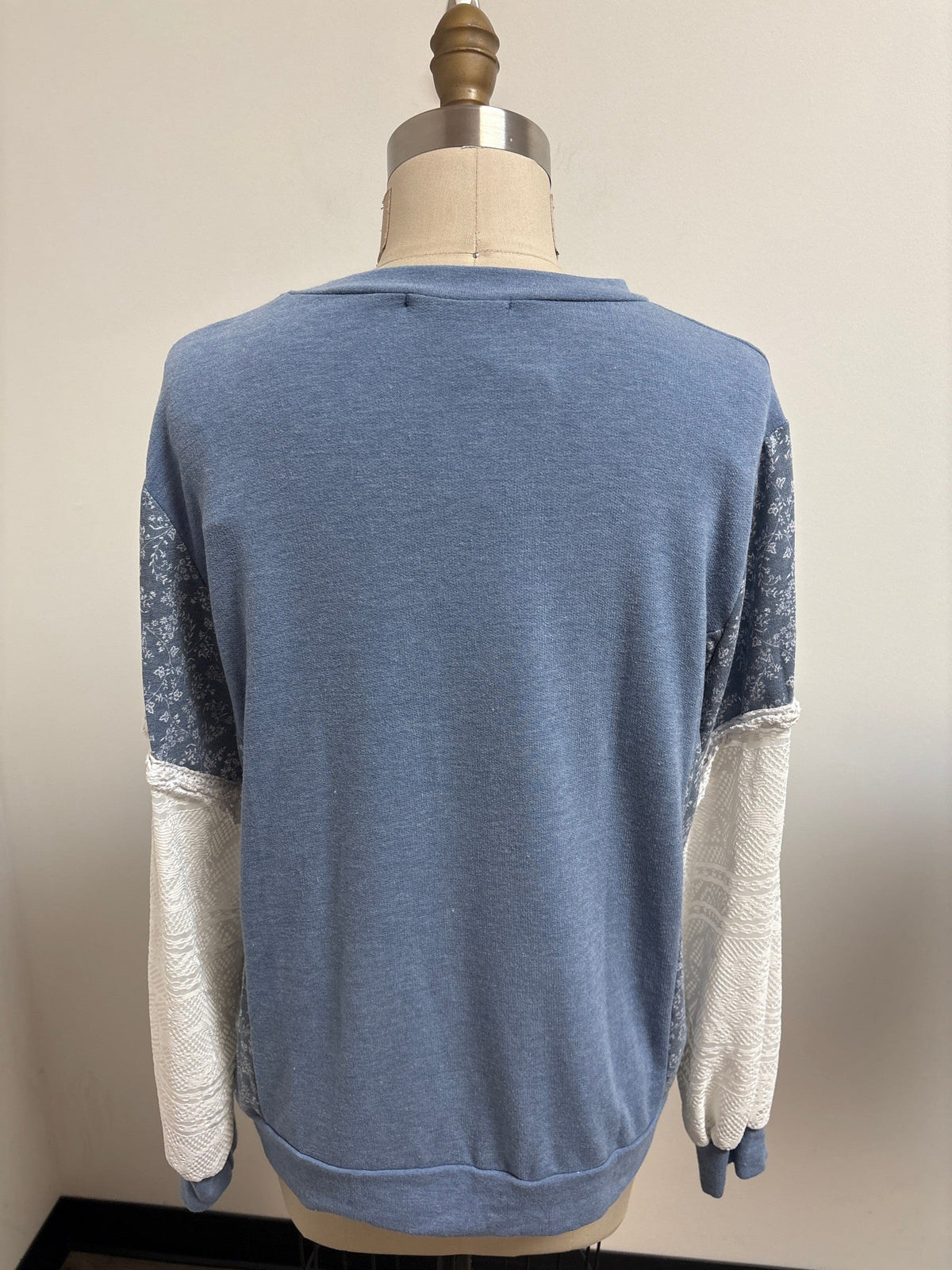 SugarFox Blue Top, L