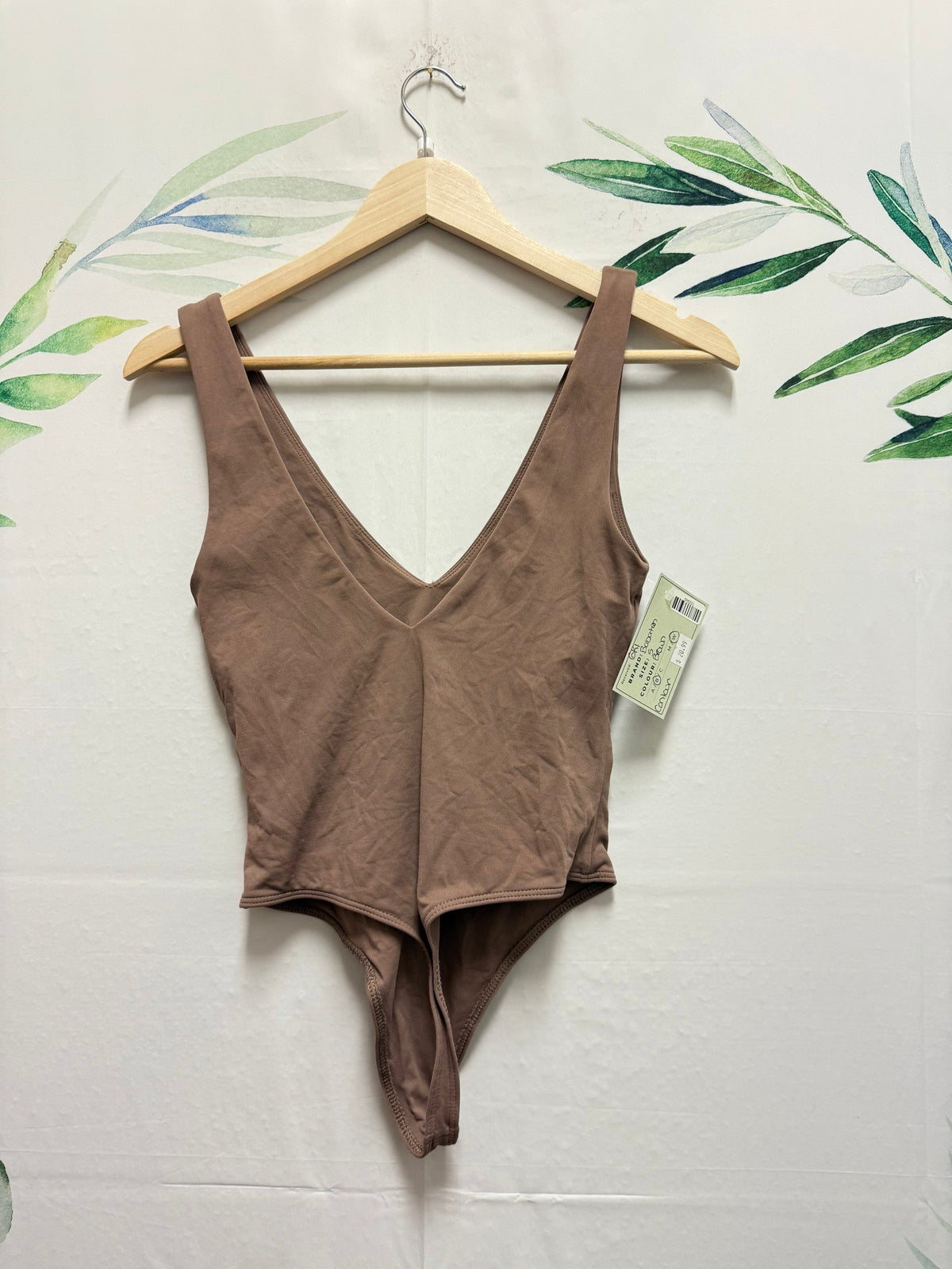 Aritzia Babaton Contour V Neck Bodysuit (S)