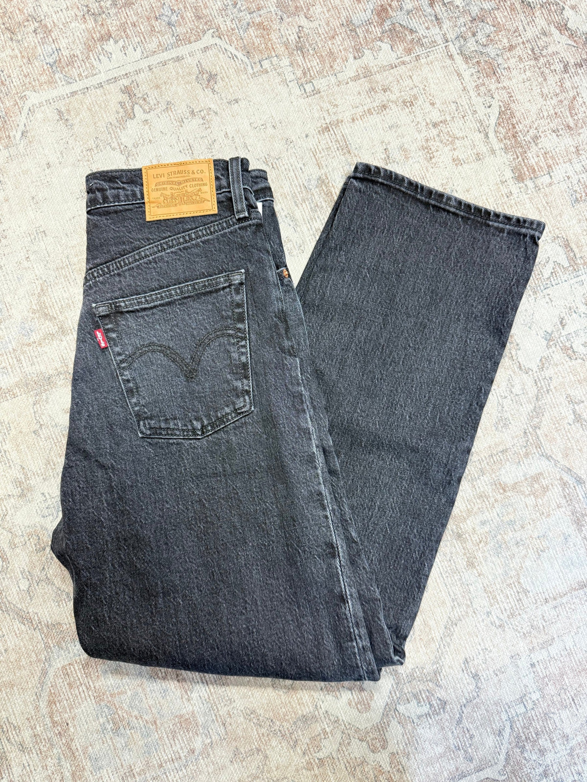 Levi’s Ribcage Straight Ankle HR Jeans (26x27)